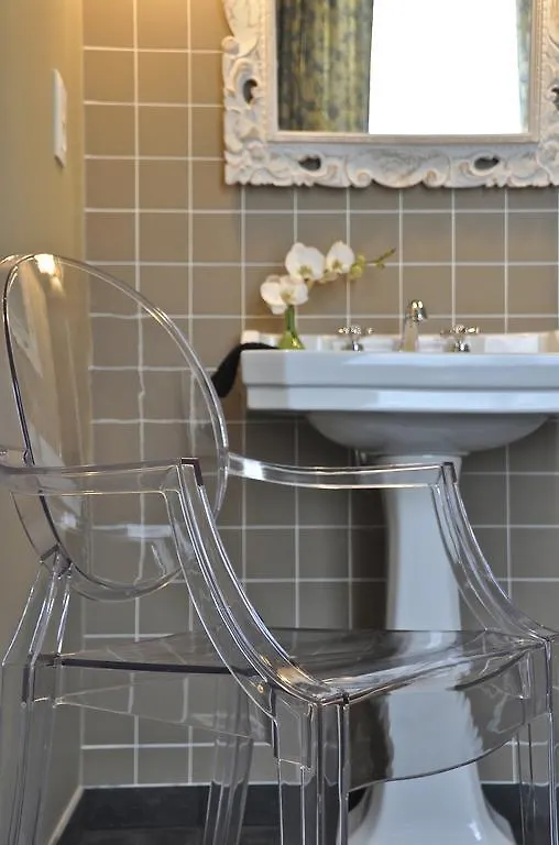 فندق مبيت وإفطار Saint-Gilles B&B Un Jardin En Ville