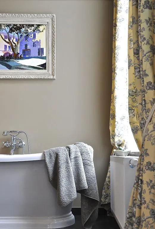 Saint-Gilles B&B Un Jardin En Ville بلجيكا