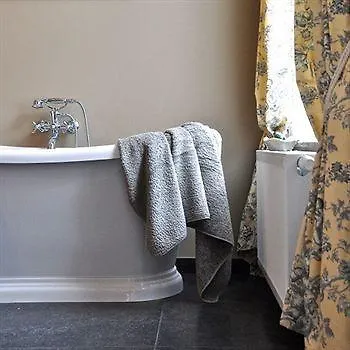 Bed & Breakfast B&B Un Jardin En Ville Saint-Gilles