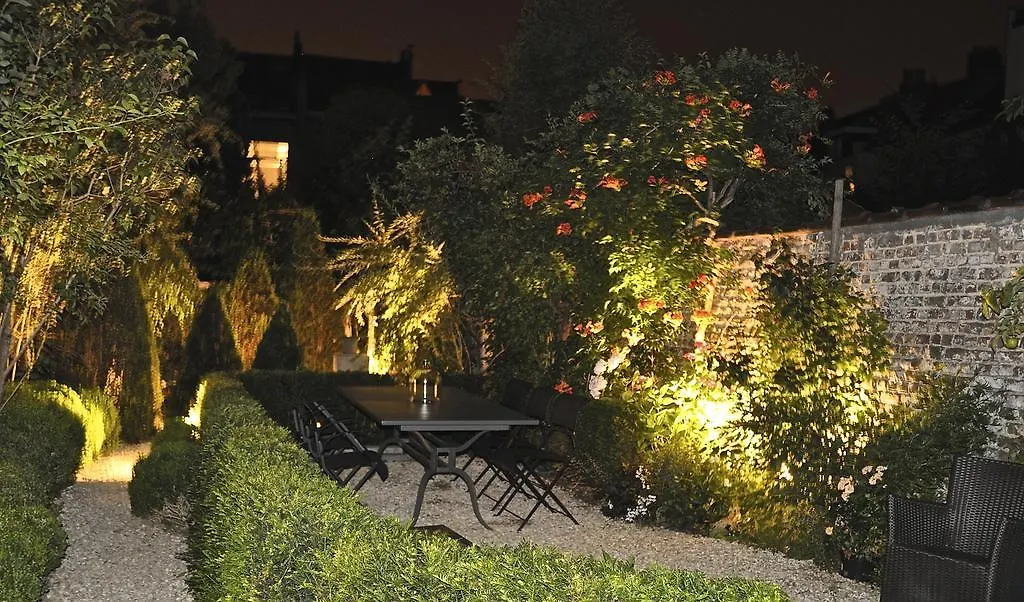 Bed & Breakfast B&B Un Jardin En Ville Saint-Gilles