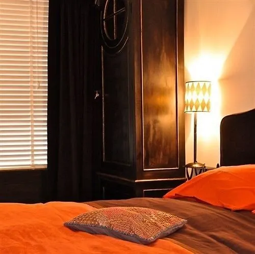 Bed & Breakfast B&B Un Jardin En Ville Saint-Gilles