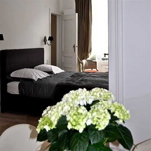 B&B Un Jardin En Ville Saint-Gilles 4*,