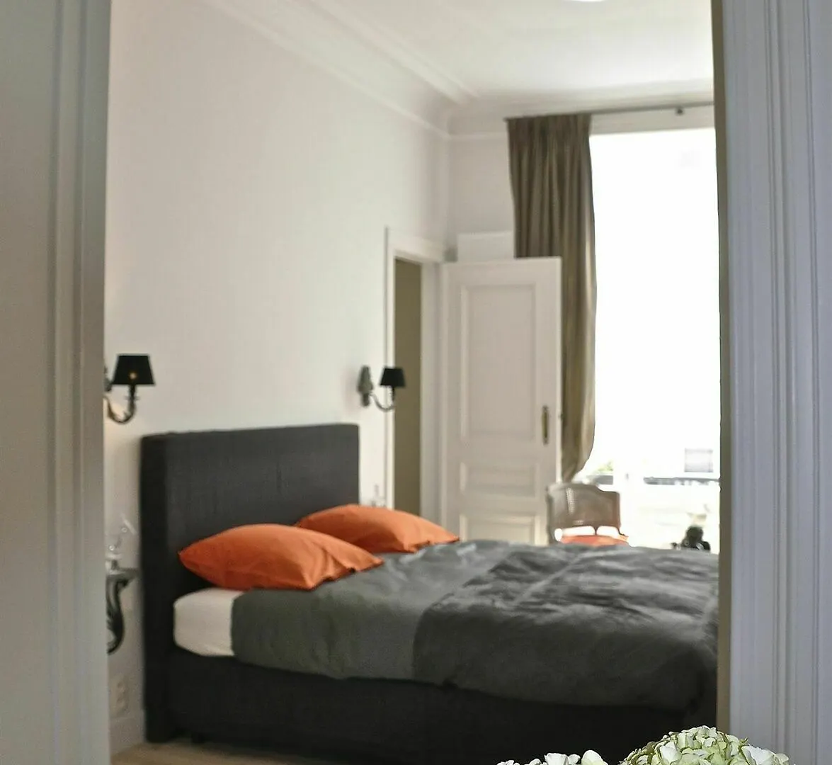 Bed & Breakfast B&B Un Jardin En Ville Saint-Gilles